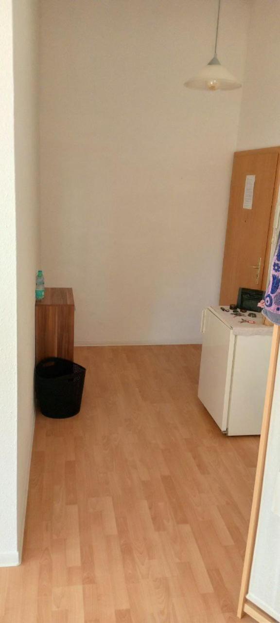 Forrest Apartments In Freiberg Min Stay 2 Nights Max Number Of Guest 1 Aprt 1 Kültér fotó